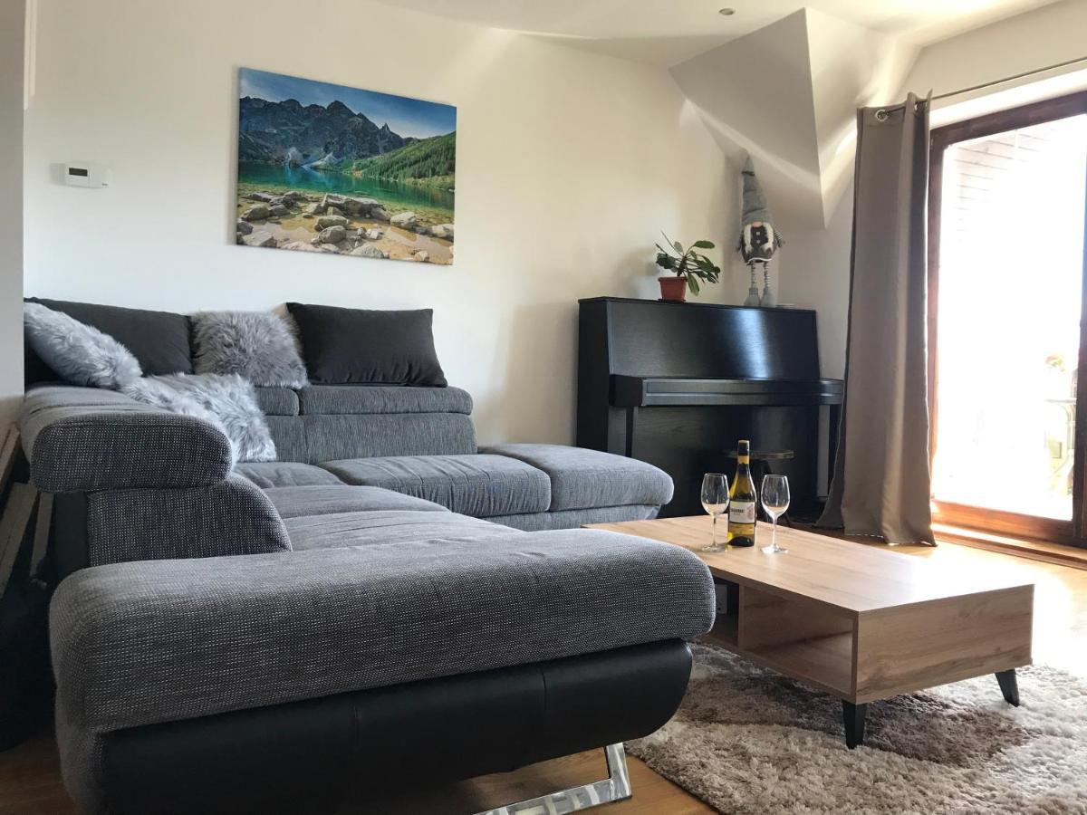 Apartman Juli Tatranska Lomnica Ngoại thất bức ảnh