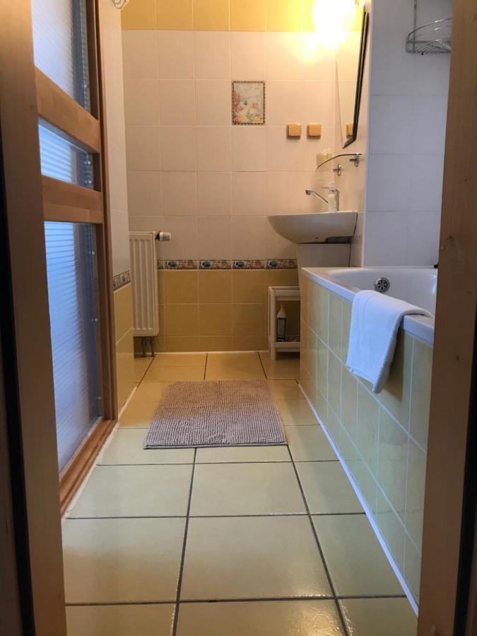 Apartman Juli Tatranska Lomnica Ngoại thất bức ảnh